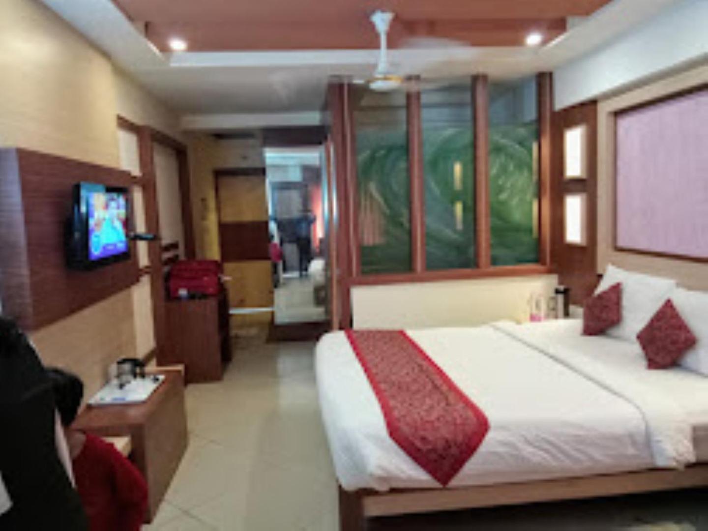 Blue Lily Beach Resort بوري المظهر الخارجي الصورة