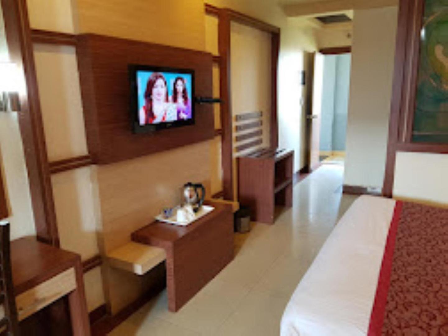 Blue Lily Beach Resort بوري المظهر الخارجي الصورة