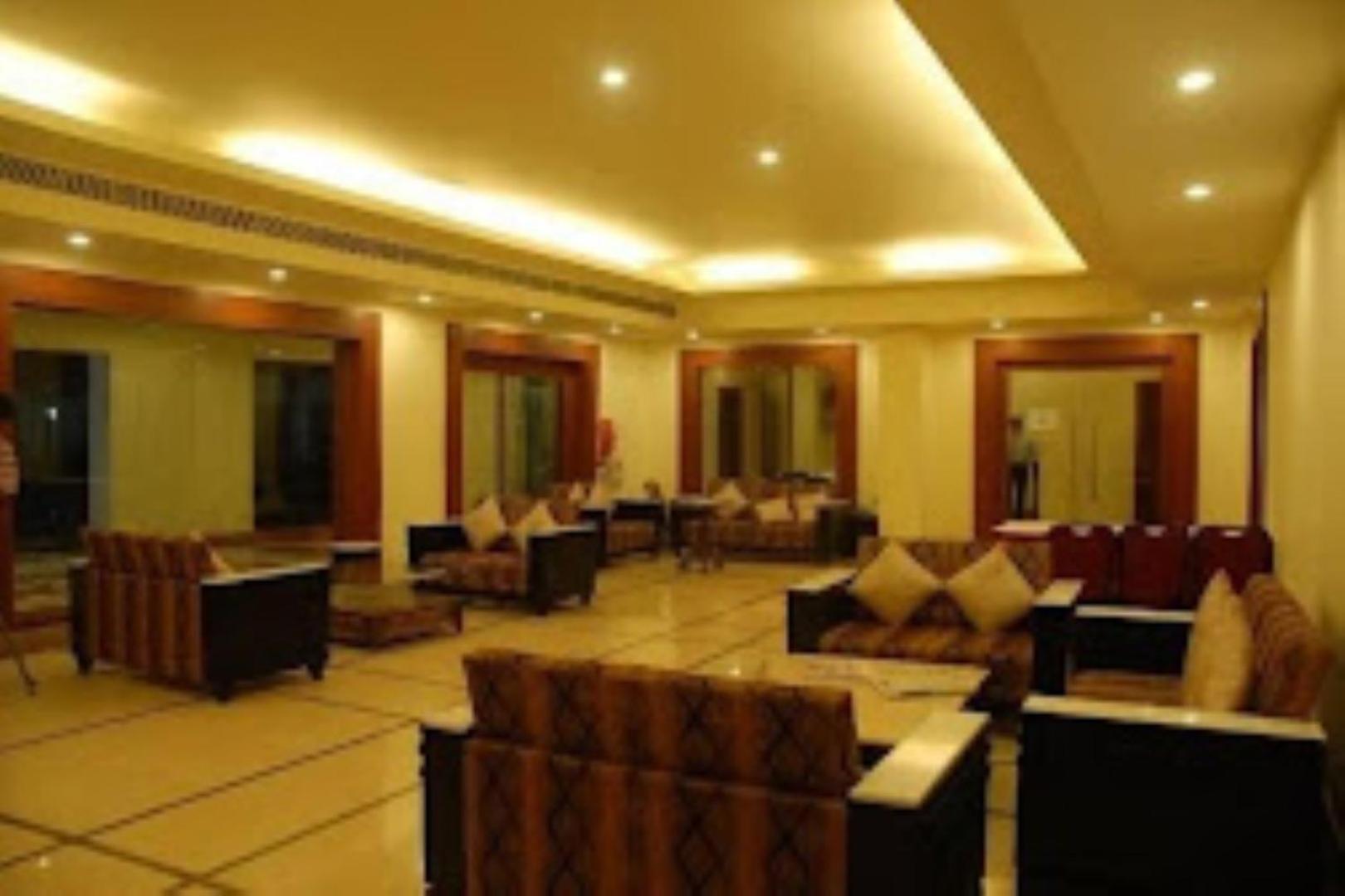 Blue Lily Beach Resort بوري المظهر الخارجي الصورة